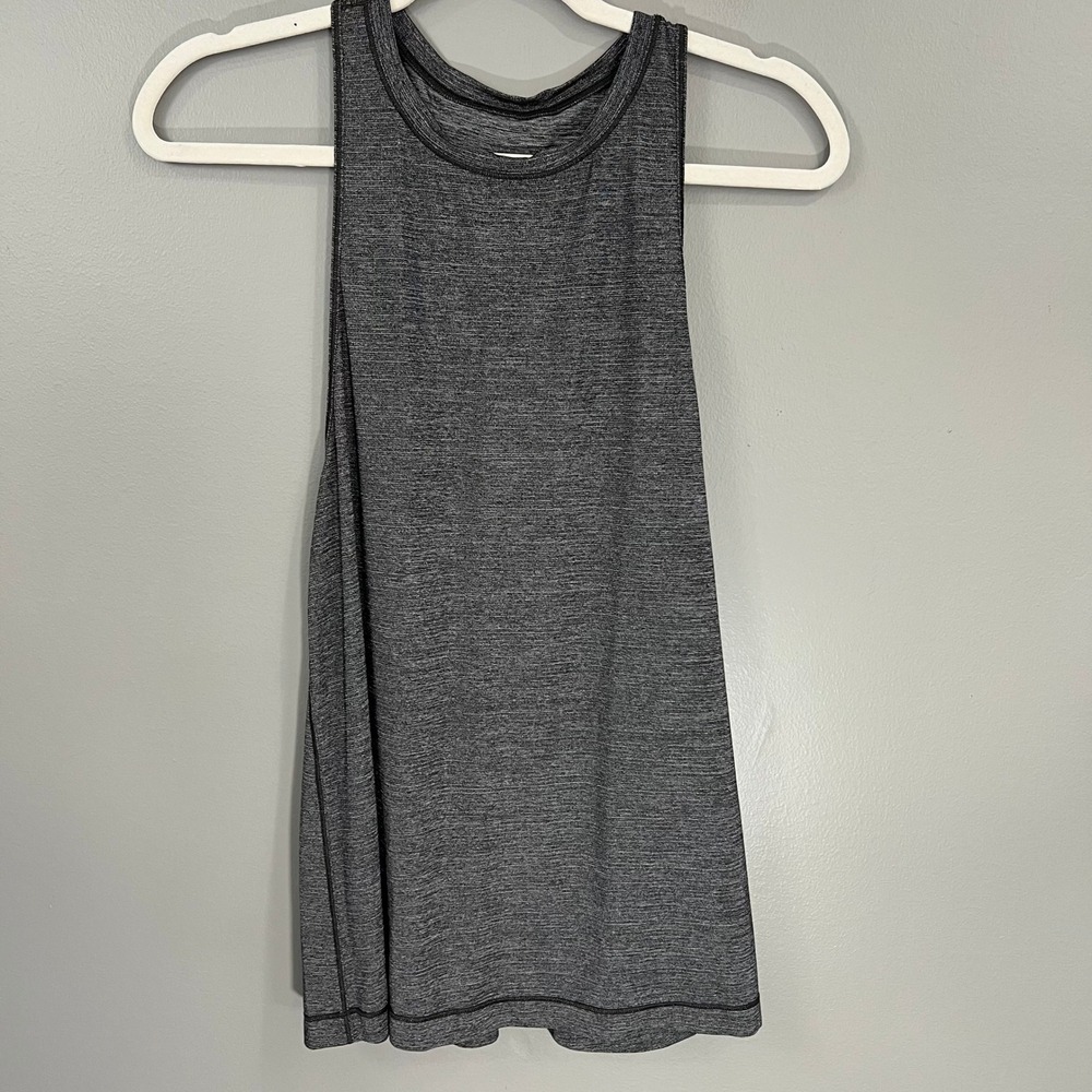 Lululemon Tank Top Womens 6 Grey Fair Space Dye Racerback Activewear